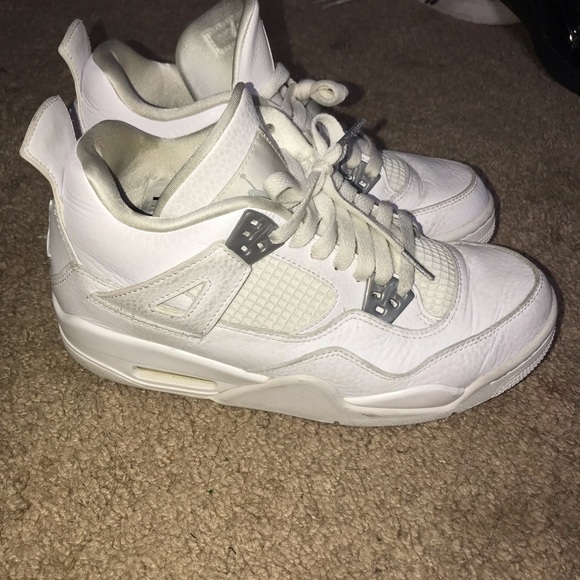 jordan retro 4s - Picture 3 of 5